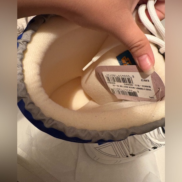 Star Wars limited edition moon boots - Picture 5 of 8